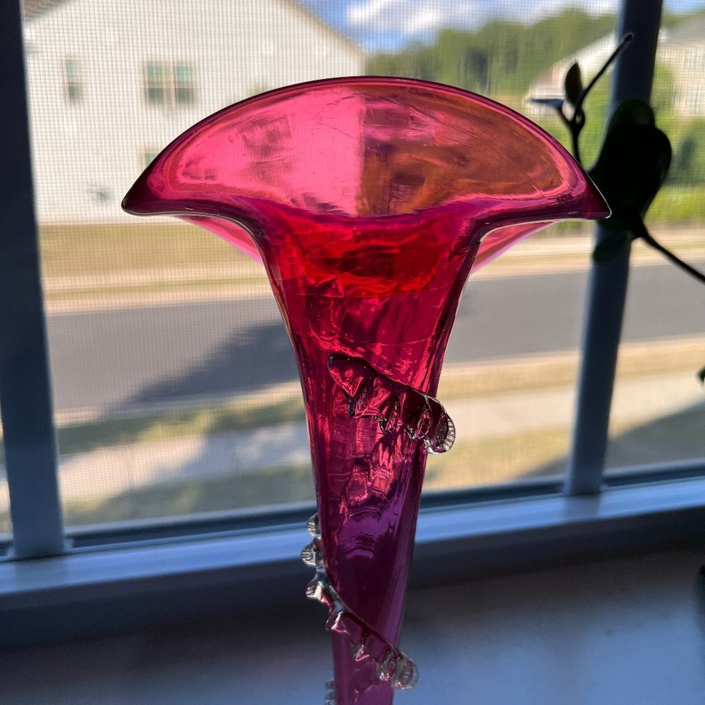 Vintage Victorian Cranberry Glass Jack-in-the-Pulpit Vase - Picture 7 of 13